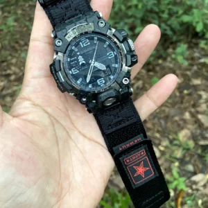 hg155-gwg2000-black-red-01-hand-front Black Red HEMSUT nylon hook-and-loop watch band fitted to a G-SHOCK GWG-2000, held outdoors