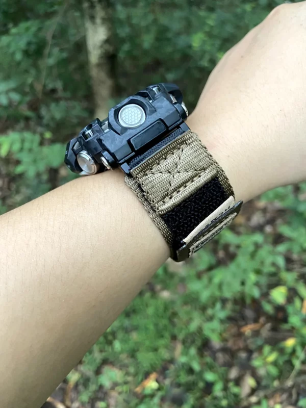hg155-gwg2000-coyote-04-installed-detail Close wrist view of the Coyote nylon strap connection on a G-SHOCK GWG-2000